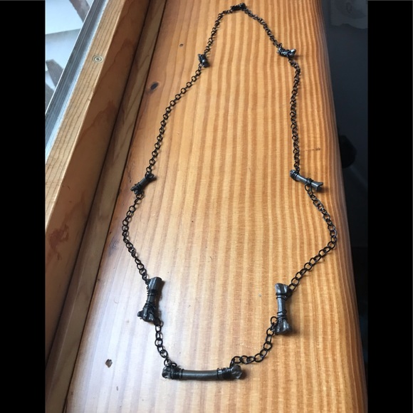 Long bone necklace - Picture 2 of 5